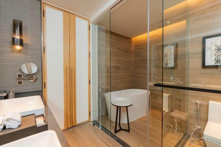 Bathroom 4