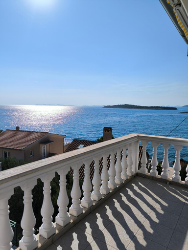 Others 5, Apartmani Suton, Primošten