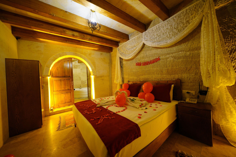 Bedroom 5, Balloon Cave Hotel, Nevşehir
