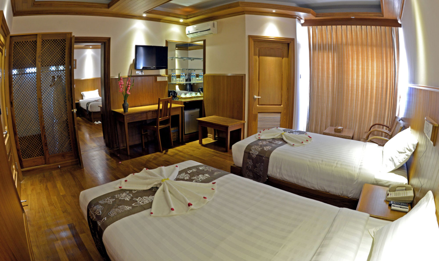 Bedroom 2, Hotel Sidney, Yangon