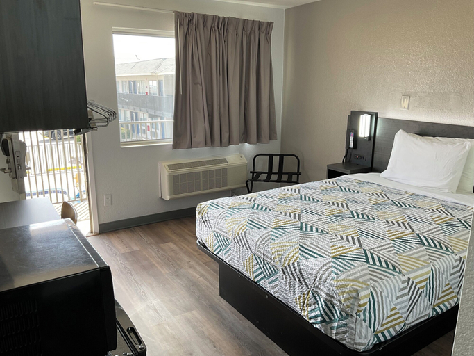 Bedroom 4, Motel 6-Odessa, TX, Ector