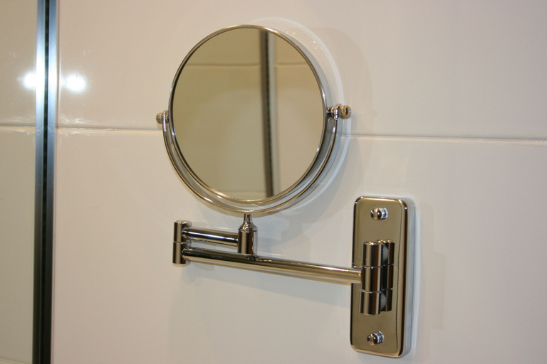 Bathroom 4, Méndez Núñez Alicante, Alicante
