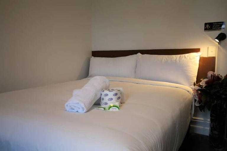 Bedroom 21