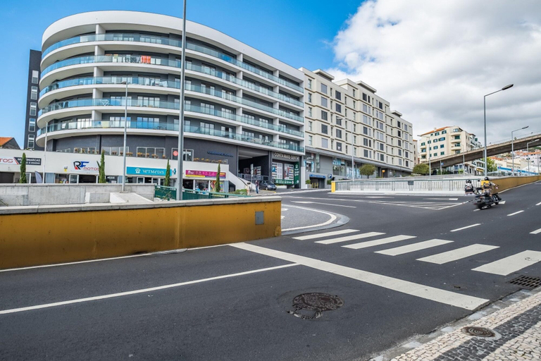 Room 2, Urban Paradise III by Homie, Funchal