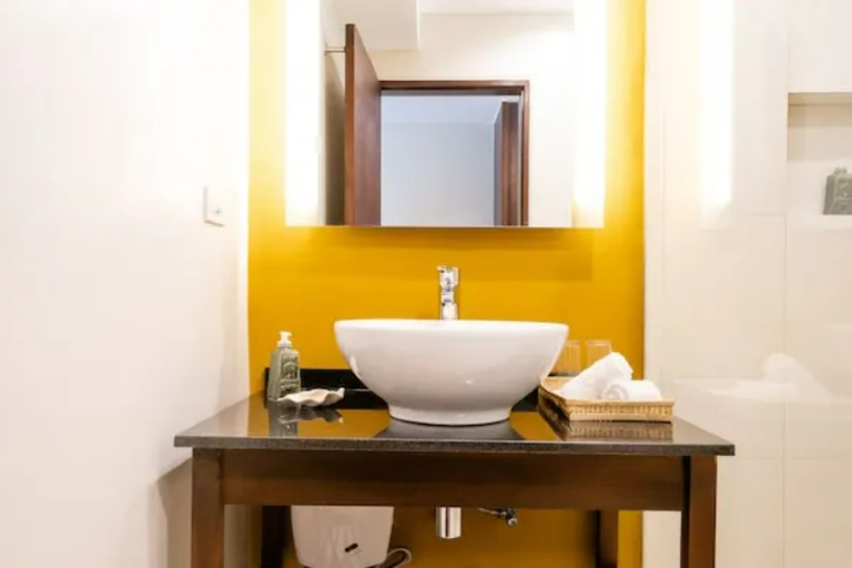 Bathroom 5, Bacau Bay Resort Coron, Coron