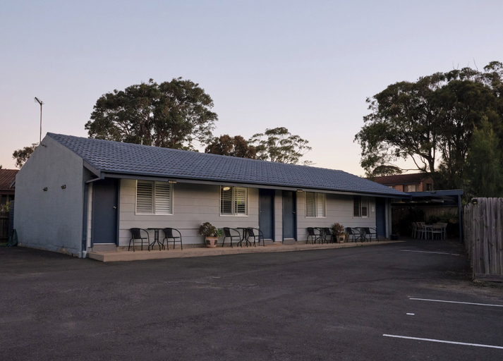 Exterior & Views 2, Culburra Beach Motel, Shoalhaven - Pt B