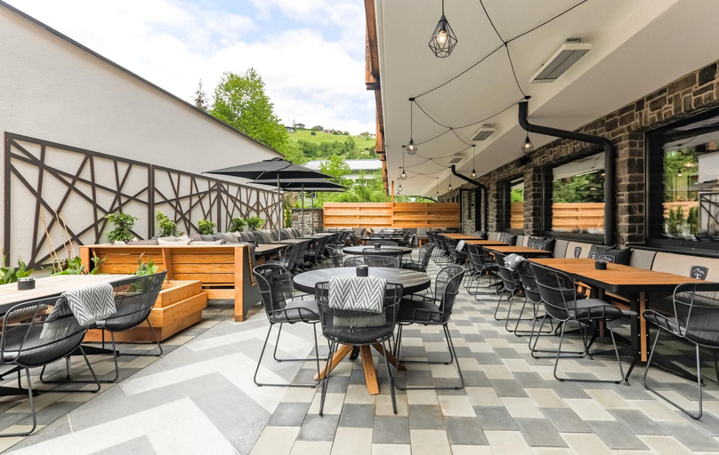 Food & Drinks 4, 24 by Avenida Hotel & Residences Kaprun by Alpin Rentals, Zell am See