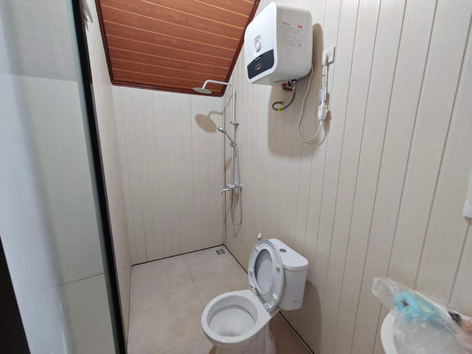 Bathroom 5