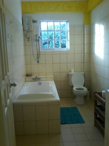 Bathroom 4, Villa D'enghien, Malay