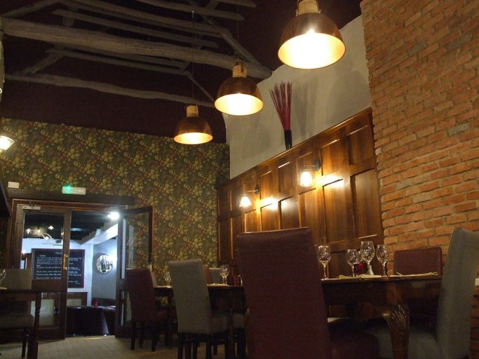 Food & Drinks 5, The Forest Lodge, Nottinghamshire