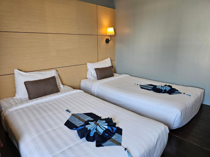 Bedroom 8