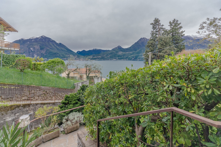 Others 4, Profumo di Lago in Perledo, Lecco