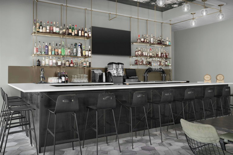 Food & Drinks 5, SpringHill Suites Savannah Downtown / Historic District, Chatham