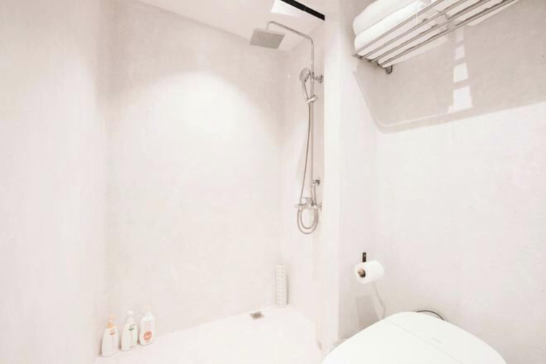 Bathroom 5, Yin xiang lin yin Hotel, Hangzhou