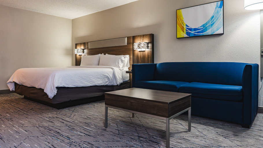 Bedroom 4, Holiday Inn Express FRAZER-MALVERN by IHG, Chester