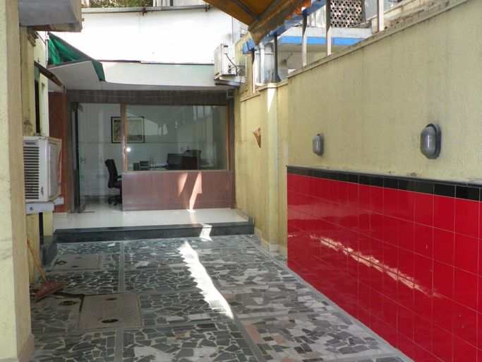 Exterior & Views 2, Hotel Rajdeep, Pune