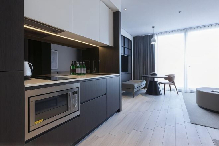Dining Room 18