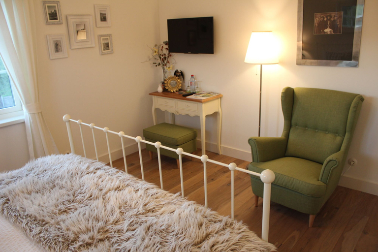 Bedroom 3, Rosenhill B&B, Bernkastel-Wittlich