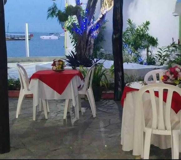 Food & Drinks 4, Pousada Biônica, Cairu