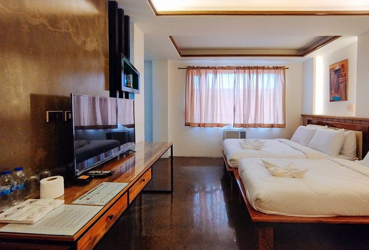 Bedroom 3, Estancia Roadside Inn by RedDoorz, Estancia