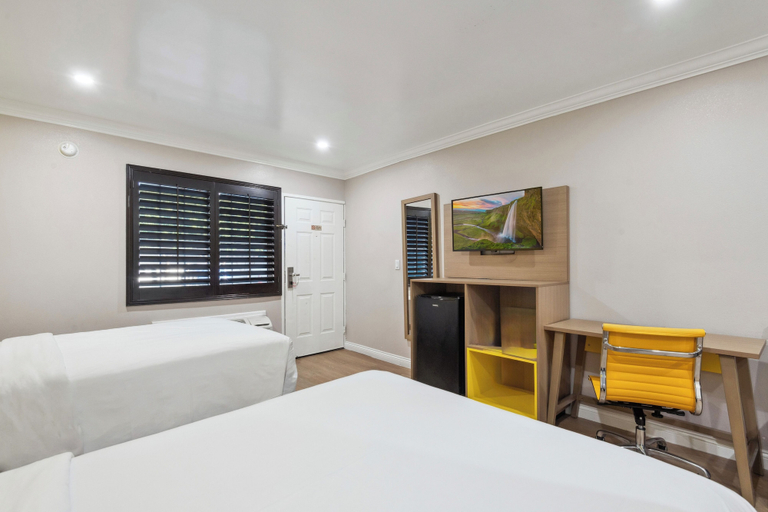 Bedroom 5, Hotel H-Wood, Los Angeles
