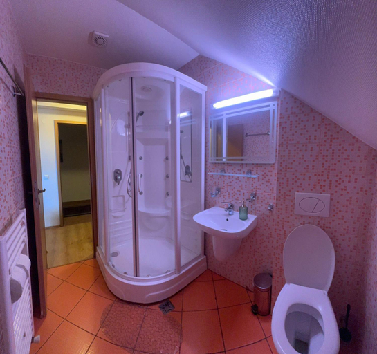Bathroom 3, La Cuib Cristian Sibiu, Cristian