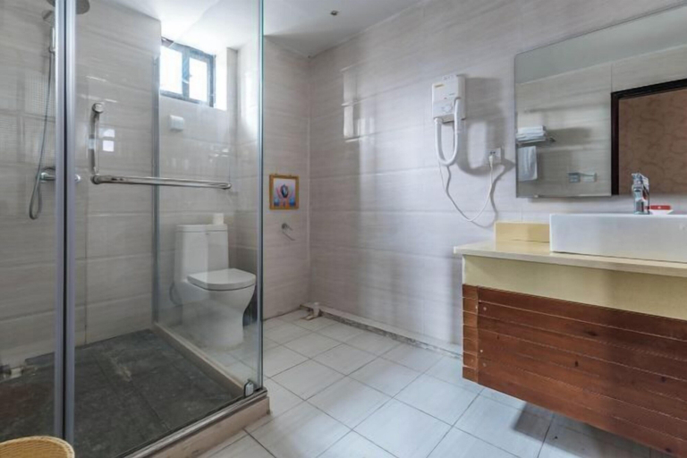 Bathroom 4, Padma Chumig Garden Hotel, Lhasa