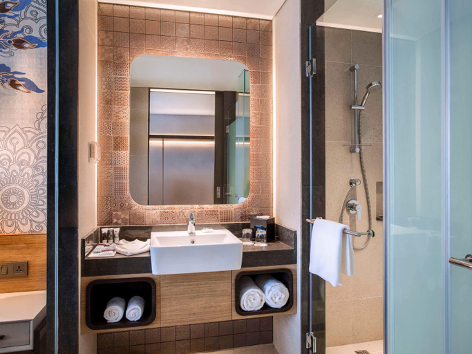 Bathroom 9