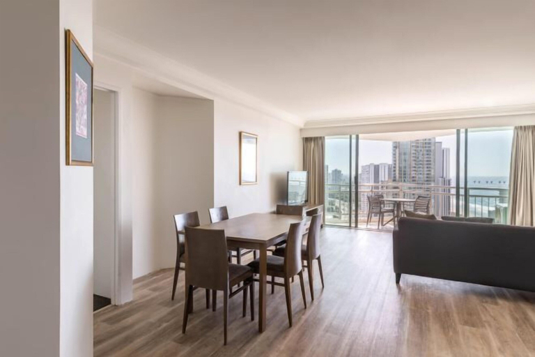 Dining Room 19