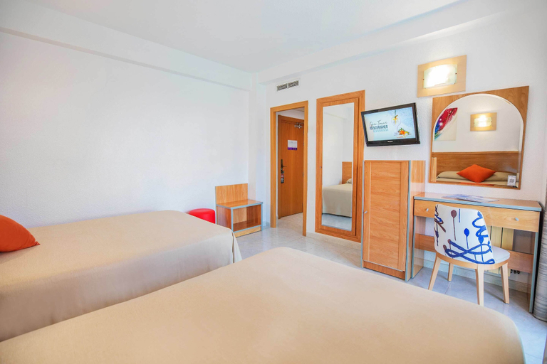 Bedroom 3, Hotel Servigroup Nereo, Alicante