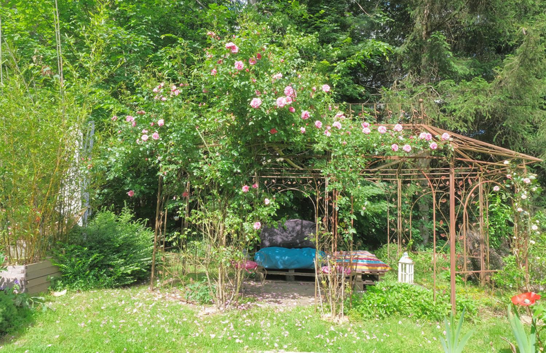Exterior & Views, Charmant chalet aux portes d'Epinal, Vosges