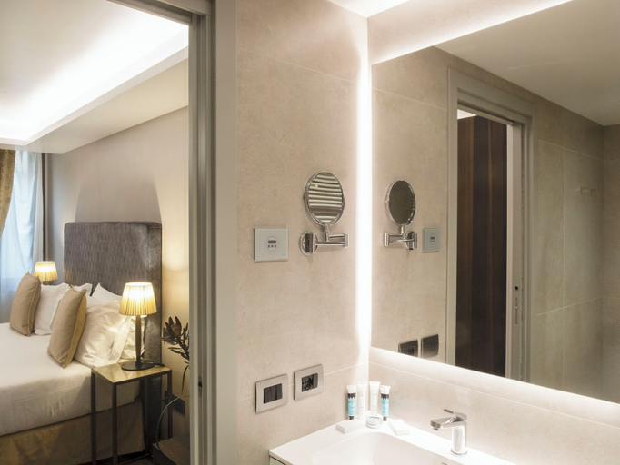 Bathroom 5, Hotel Aquarius Venice, Venezia