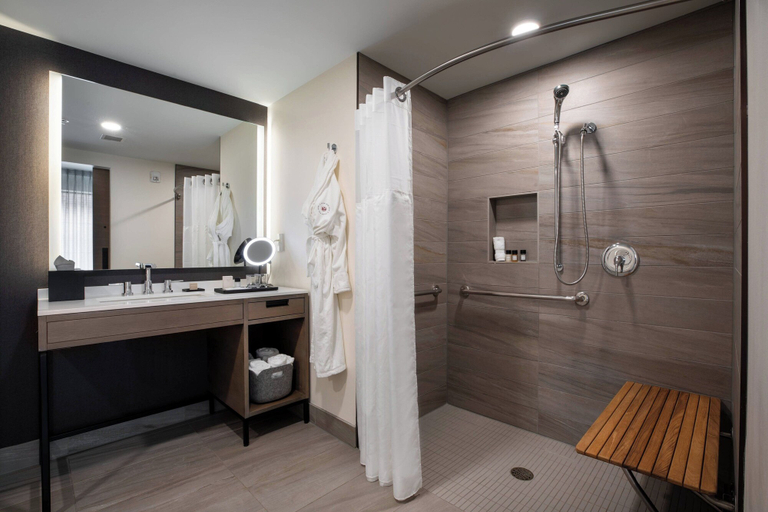 Bathroom 4, Elliot Park Hotel, Autograph Collection, Hennepin