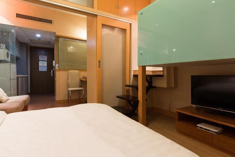 Bedroom 8