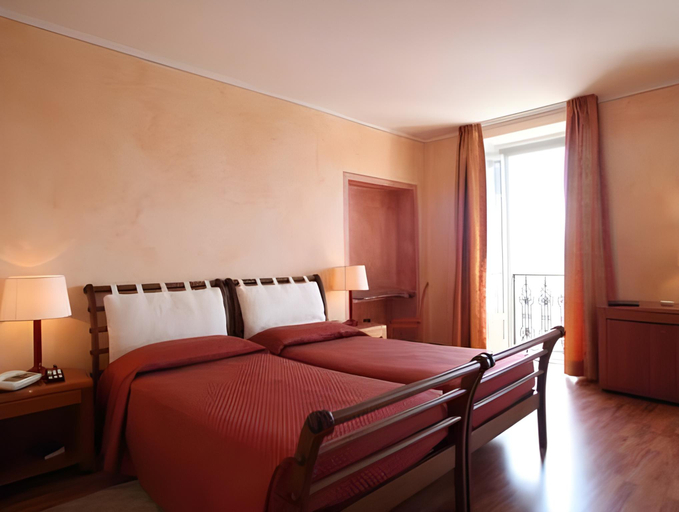 Bedroom 15