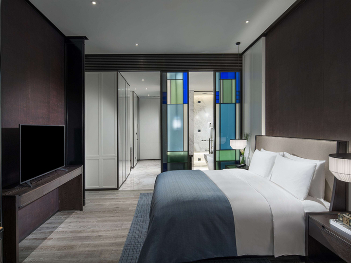 Bedroom 13