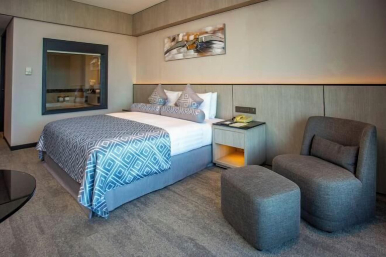 Bedroom 23