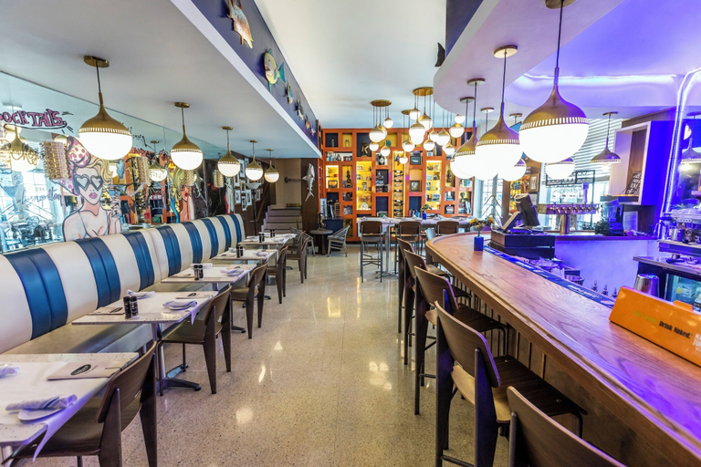 Food & Drinks 5, Oceanside Hotel and Suites, Miami-Dade