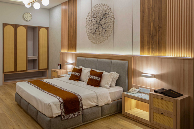 Bedroom 24