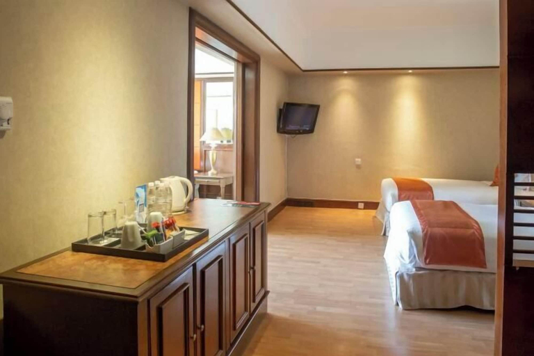 Bedroom 25