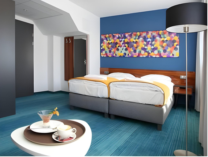 Bedroom 12