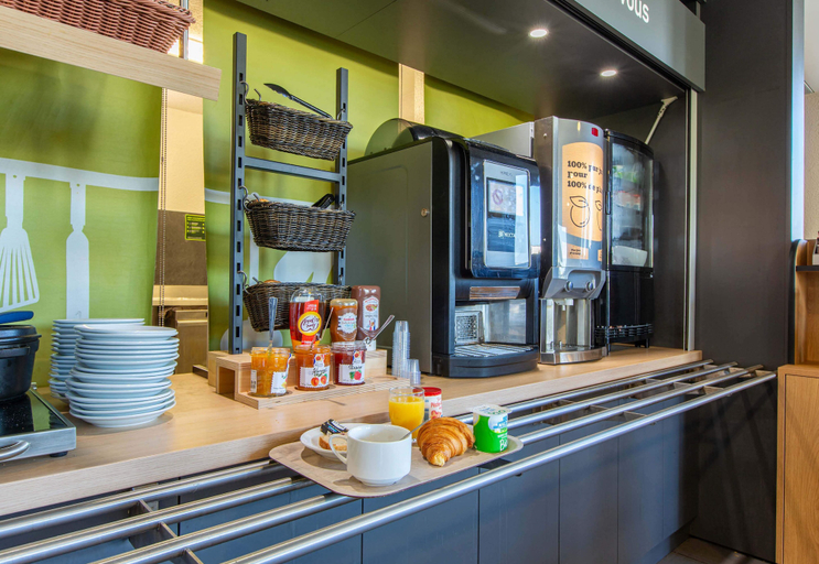 Food & Drinks 5, B&B HOTEL Châteauroux Déols, Indre