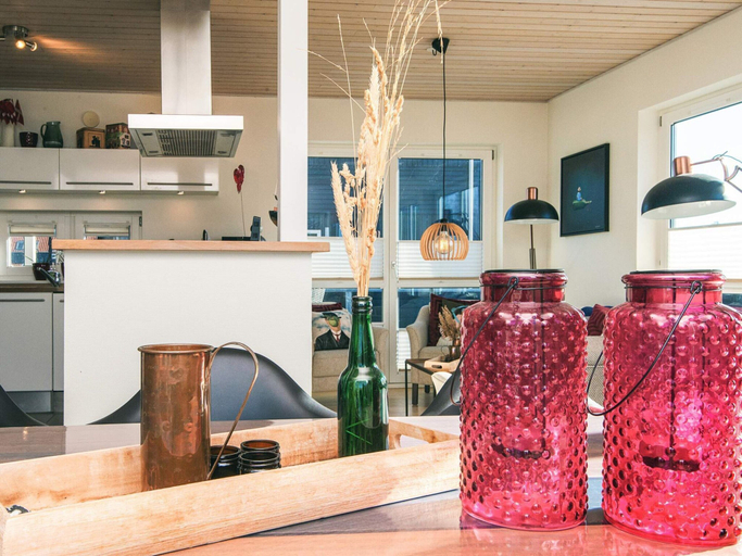 Food & Drinks 5, Holiday Home in Juelsminde, Hedensted
