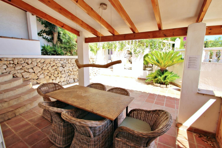 2, Tanja - modern, well-equipped villa with private pool in Costa Blanca, Alicante