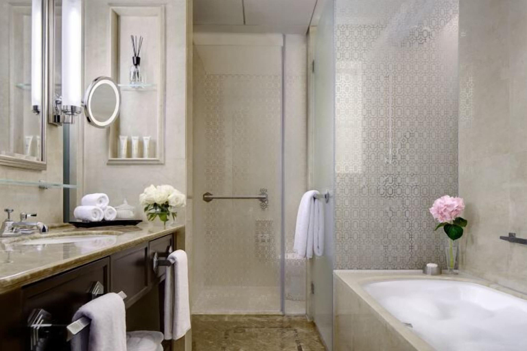Bathroom 16
