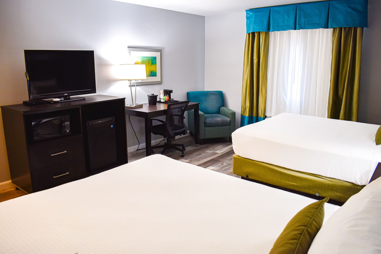 Bedroom 3, Baymont by Wyndham Midland Center, Midland