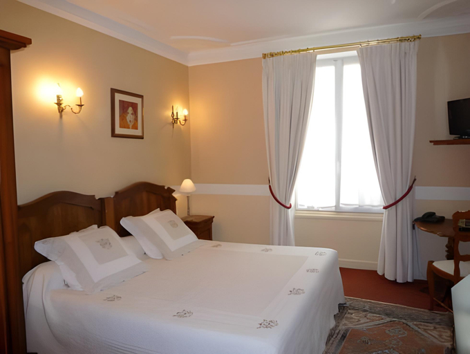 Bedroom 10