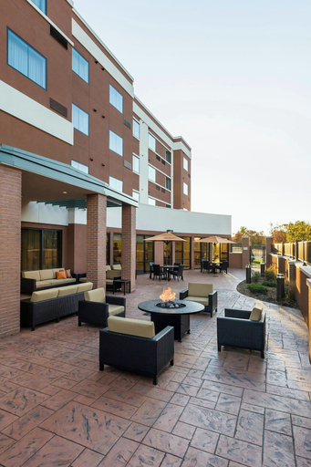 Exterior & Views 2, Courtyard Kalamazoo Portage, Kalamazoo