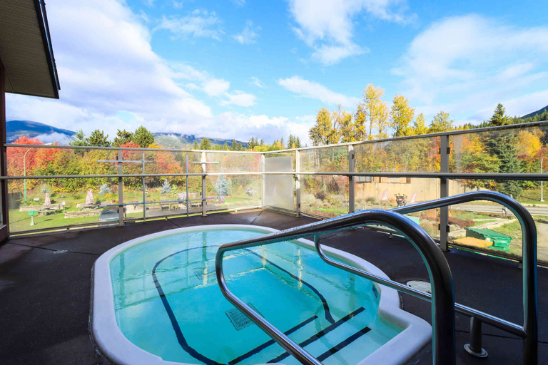 Sport & Beauty 2, Northwinds Hotel Revelstoke, Columbia-Shuswap