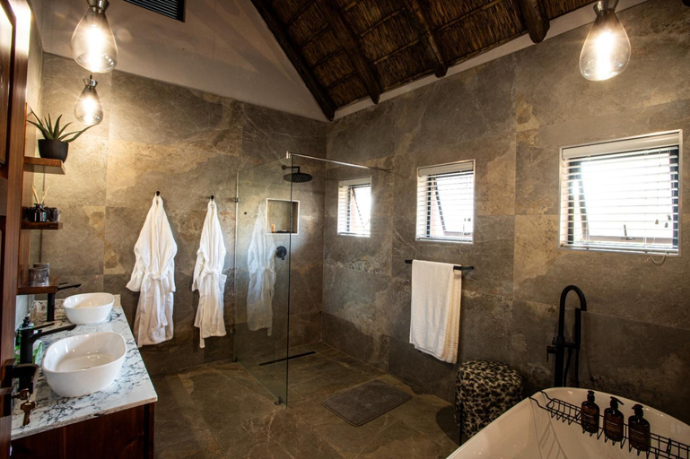 Others 4, Lapeng Guest Lodge, Sekhukhune